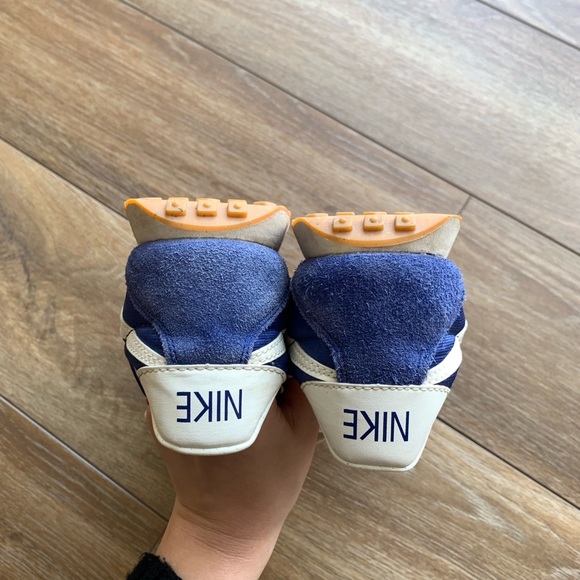 Suede color block trainer - Picture 3 of 5